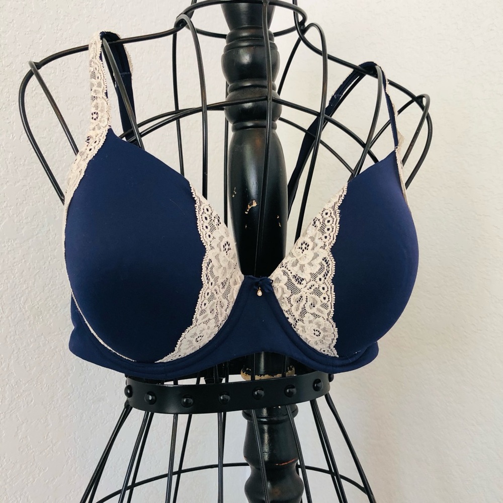 Soma Navy Bra with Cream Lace Trim and Center Charm 36 DD